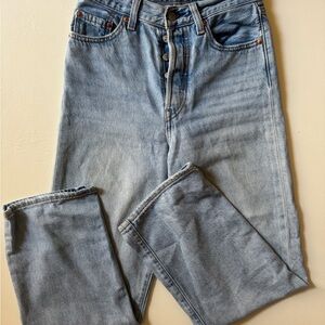 Levi's Ribcage Straight Jeans Size 25